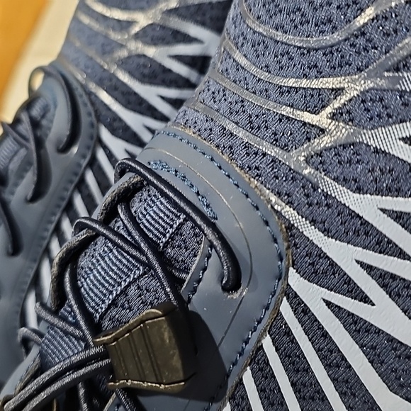 💖 HIKE LORAX FOOTWEAR  Shoes (Navy/Powder Blue). (💲price reduced!) 💖 - Picture 6 of 11